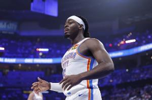 多特末节连中4记三分！戴格诺特：他有不受比赛局势影响的自信