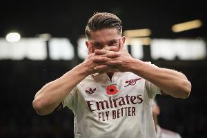 庆幸or遗憾？独立报：小克伦克夏窗曾推动签下舍什科而非约克雷斯