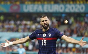 罗滕希望本泽马和格列兹曼重返法国国家队，但另外两位名宿反对