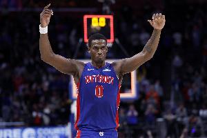 名记：活塞与杜伦曾在续约上有分歧 如今他证明了自己值得大合同