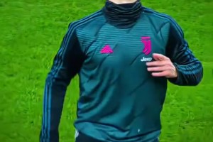 花式也是顶级的！C罗经典秀花式技巧合集！